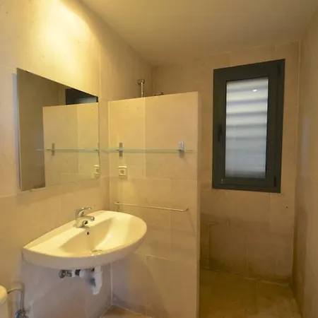 Casa Calaf- 615 *